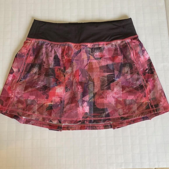 lululemon Pace Rival Skirt Size 4 - Picture 2 of 9